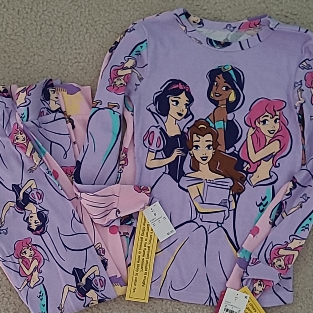 NWT Disney Princess Girls Pajamas  size 8 set of 2